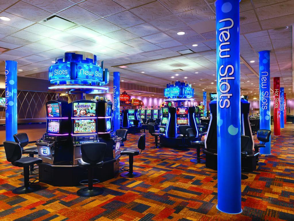 Ameristar Casino Hotel East Chicago Exterior foto