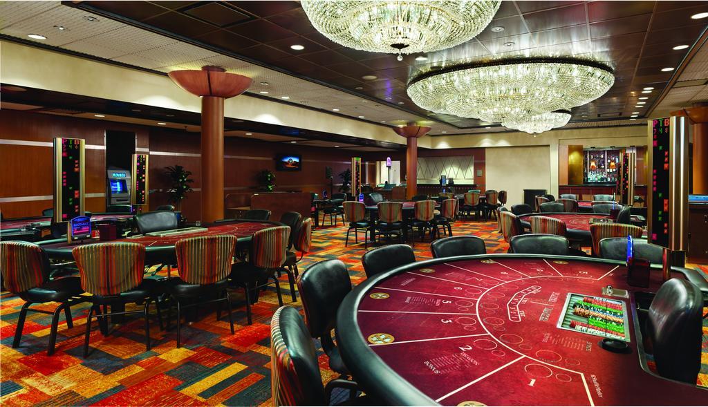 Ameristar Casino Hotel East Chicago Exterior foto