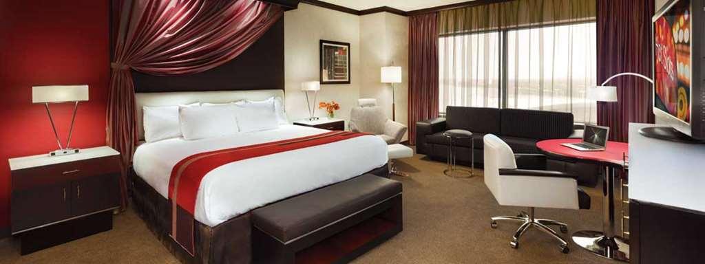 Ameristar Casino Hotel East Chicago Zimmer foto